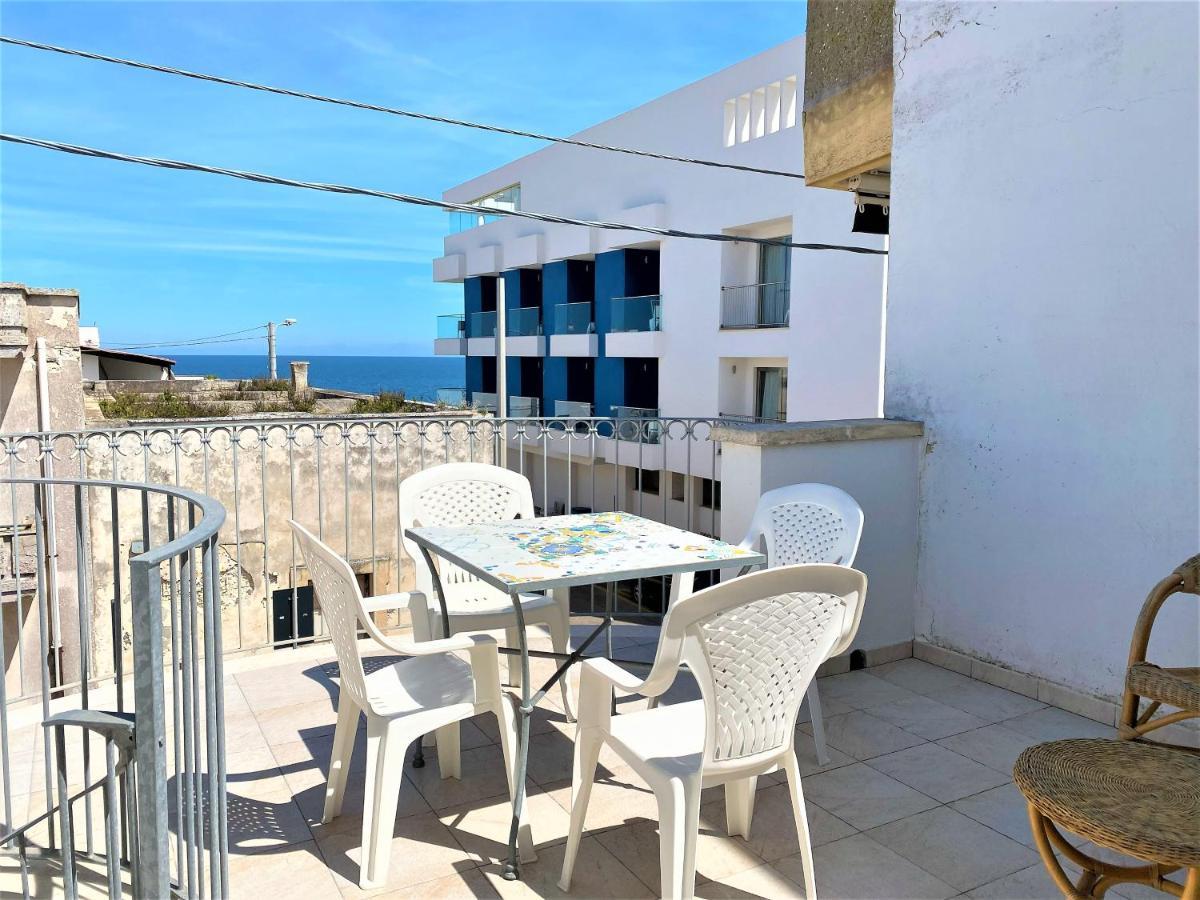 Attico Maestrale Villa Torre dell'Orso Exteriör bild